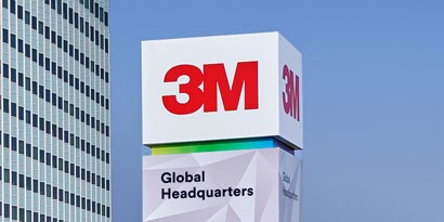 3M Global Headquarters sign
